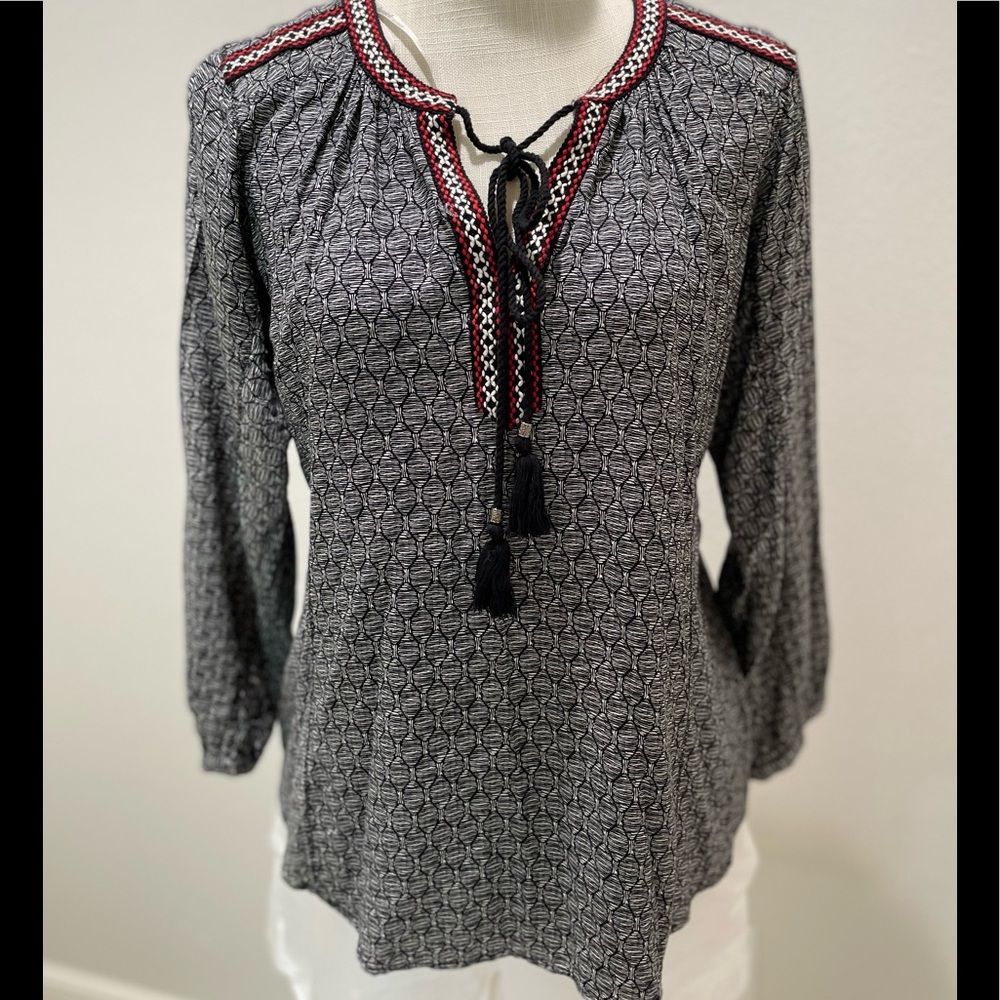Daniel Rainn Black and White Printed Peasant Blouse with Red Trim